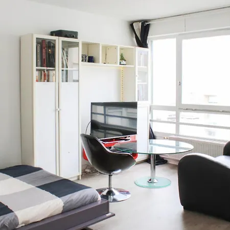 Appartement Cozy 35m Nest Peaceful Charming & Comfy Paris